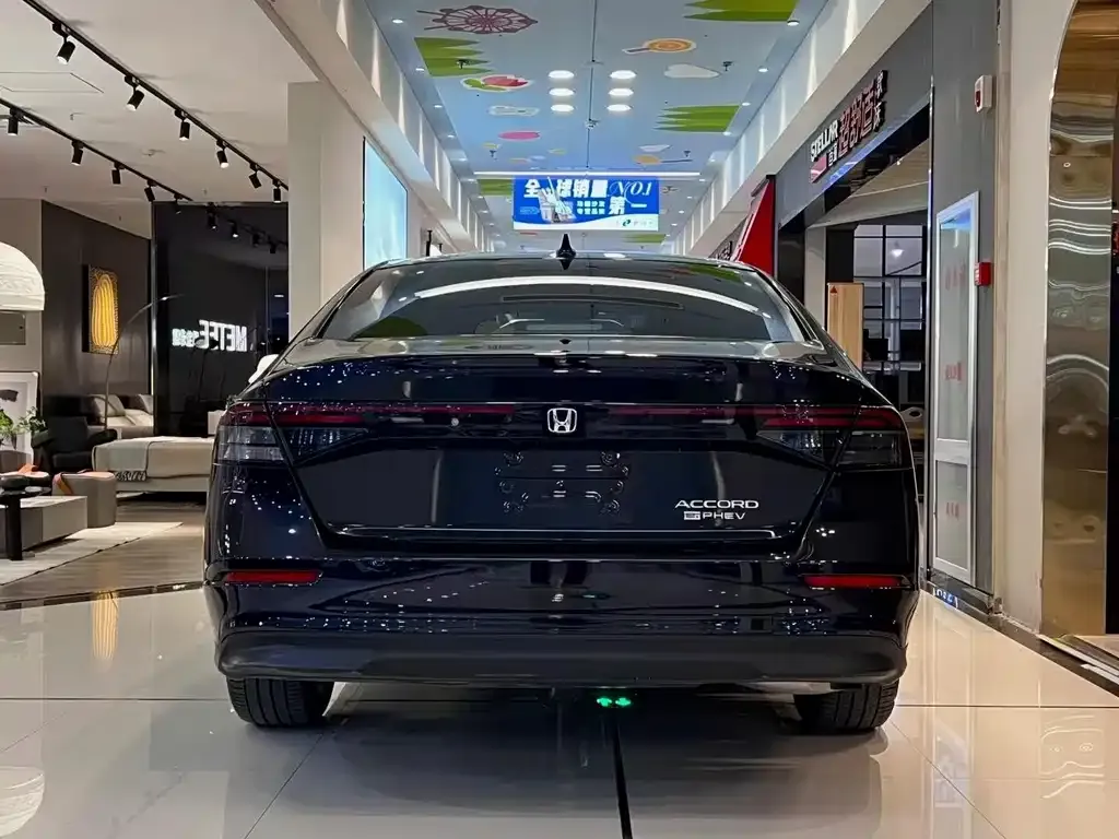 Honda Accord New Energy 2024 из CN, фото 5