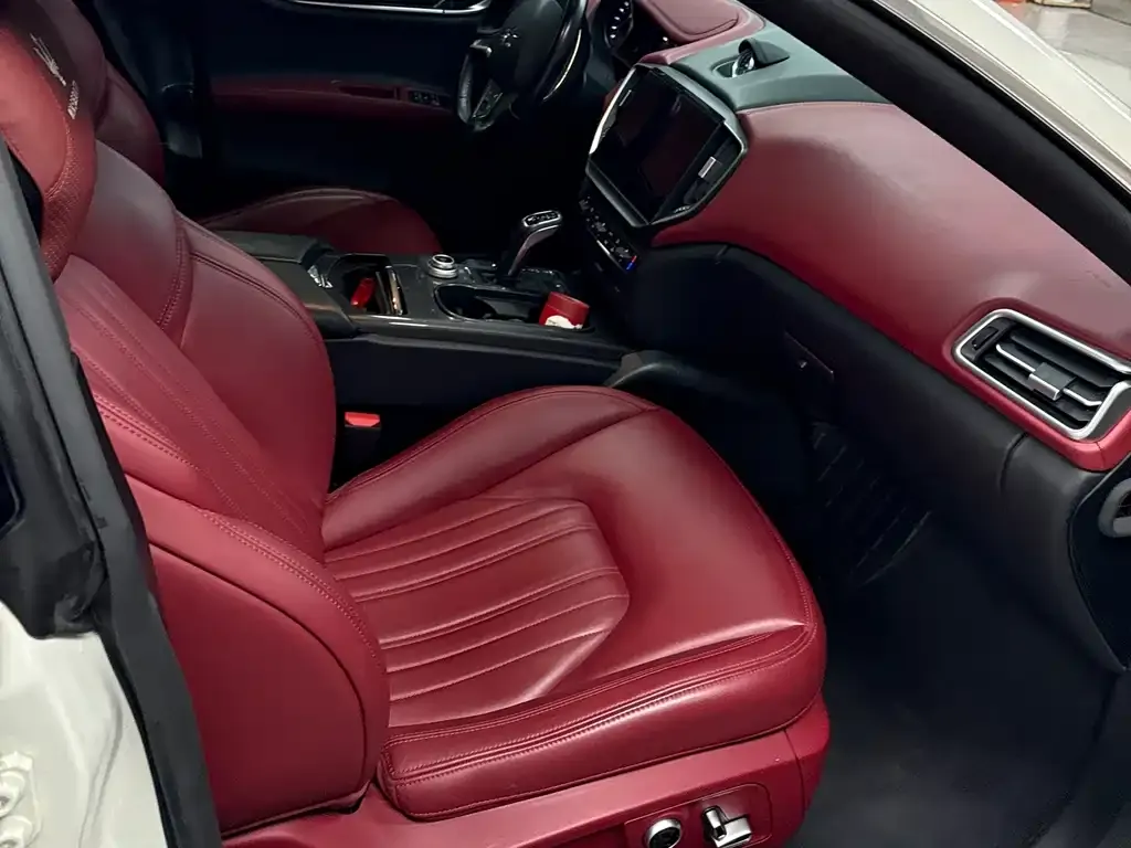 Maserati Ghibli 2022 из CN, фото 5
