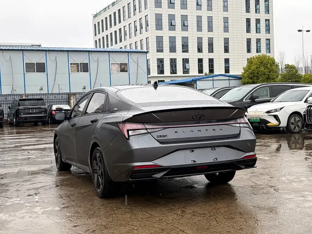 Hyundai Elantra 2022 из CN, фото 7