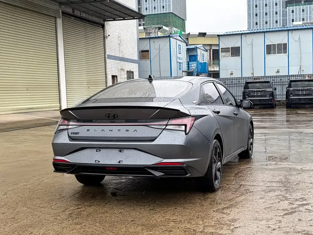 Hyundai Elantra 2022 из CN, фото 5