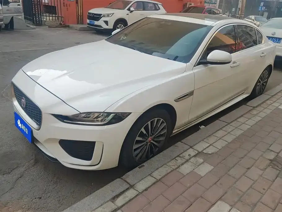 Jaguar XEL
