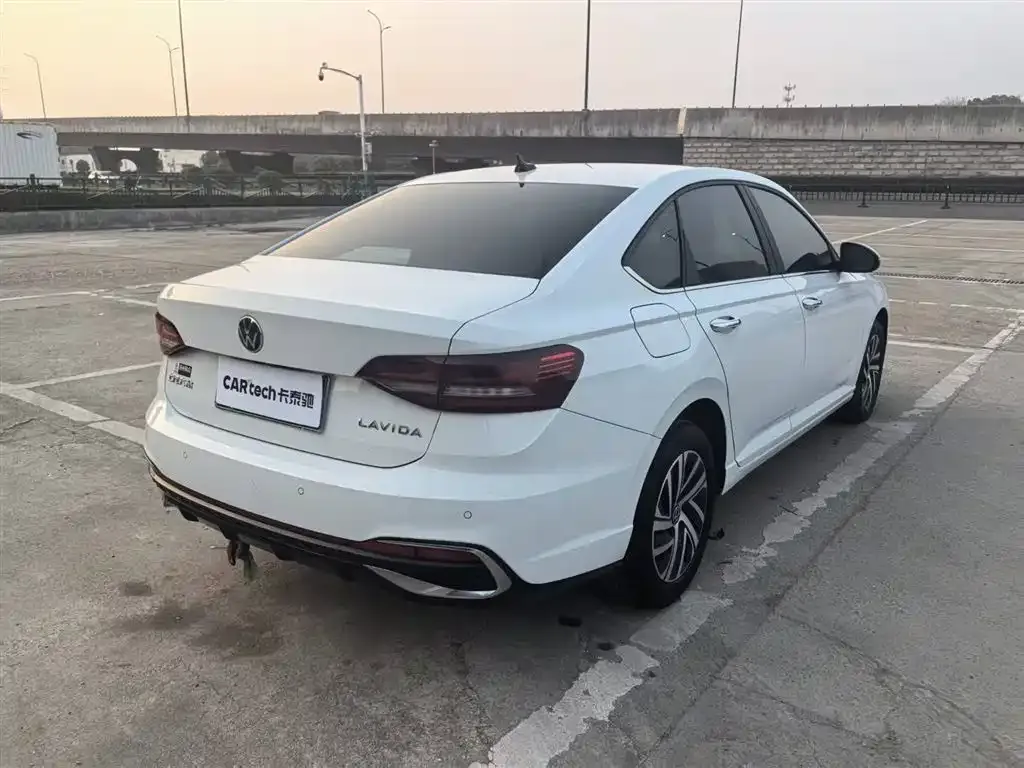 Volkswagen Lavida 2024 из CN, фото 7
