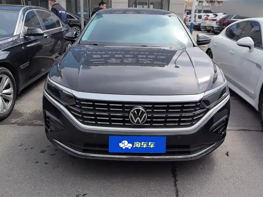 Volkswagen Passat 2023 из CN, фото 2