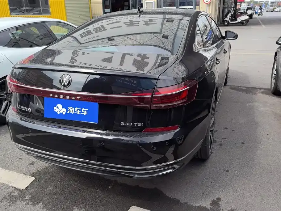 Volkswagen Passat 2023 из CN, фото 3