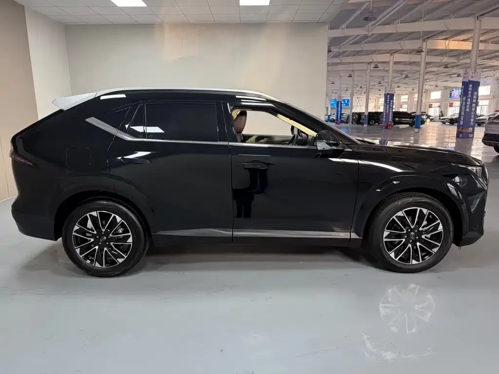GAC Motor Trumpchi GS4 — фото 8
