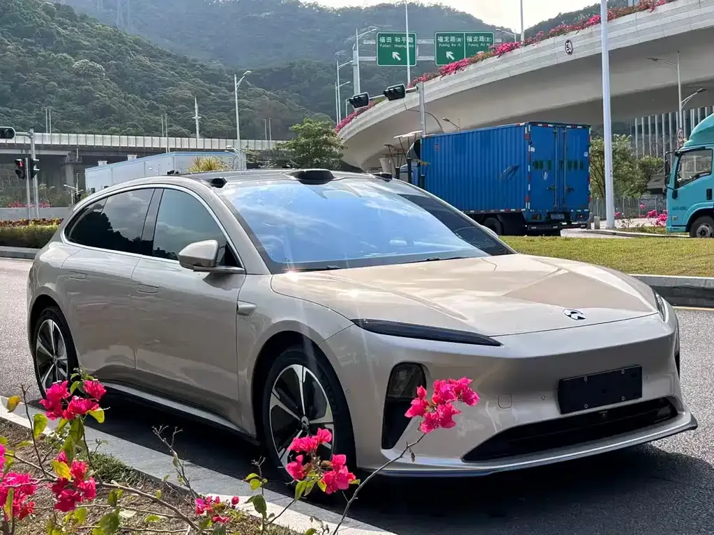 NIO ET5T 2023 из CN, фото 6