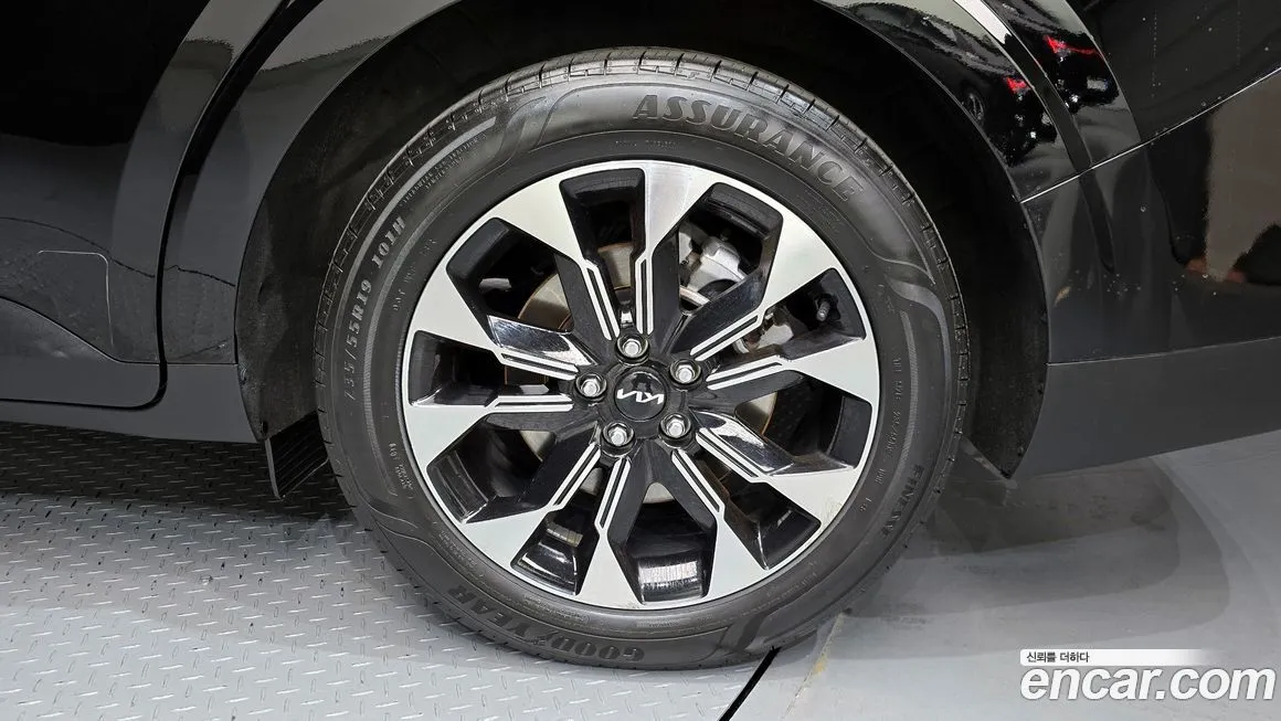 Kia Carnival 2023 из KR, фото 10