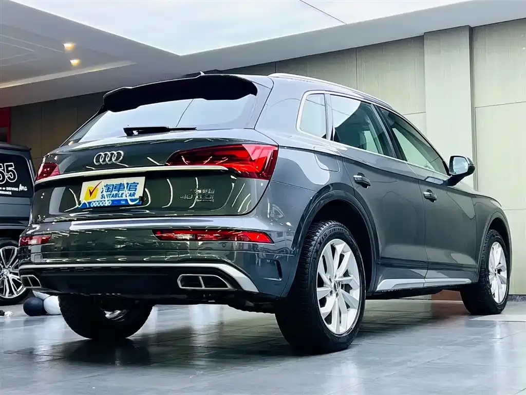 Audi Q5L — фото 7