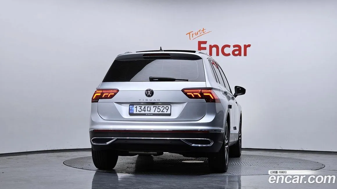 Volkswagen Tiguan 2023 из KR, фото 7