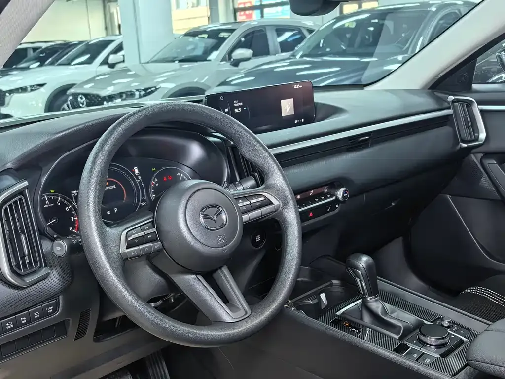 Mazda CX-50 2023 из CN, фото 9