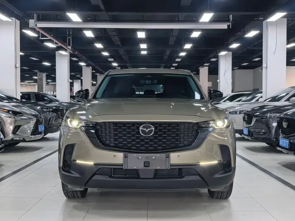 Mazda CX-50 2023 из CN, фото 5