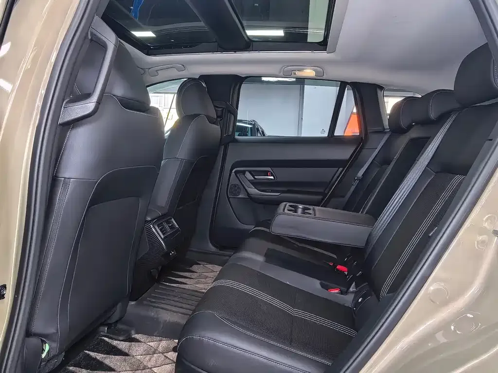 Mazda CX-50 2023 из CN, фото 6