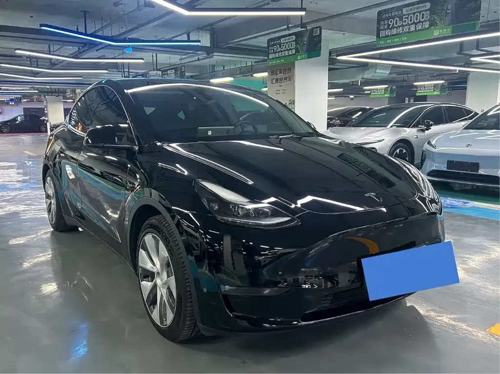 Tesla Model Y — фото 4
