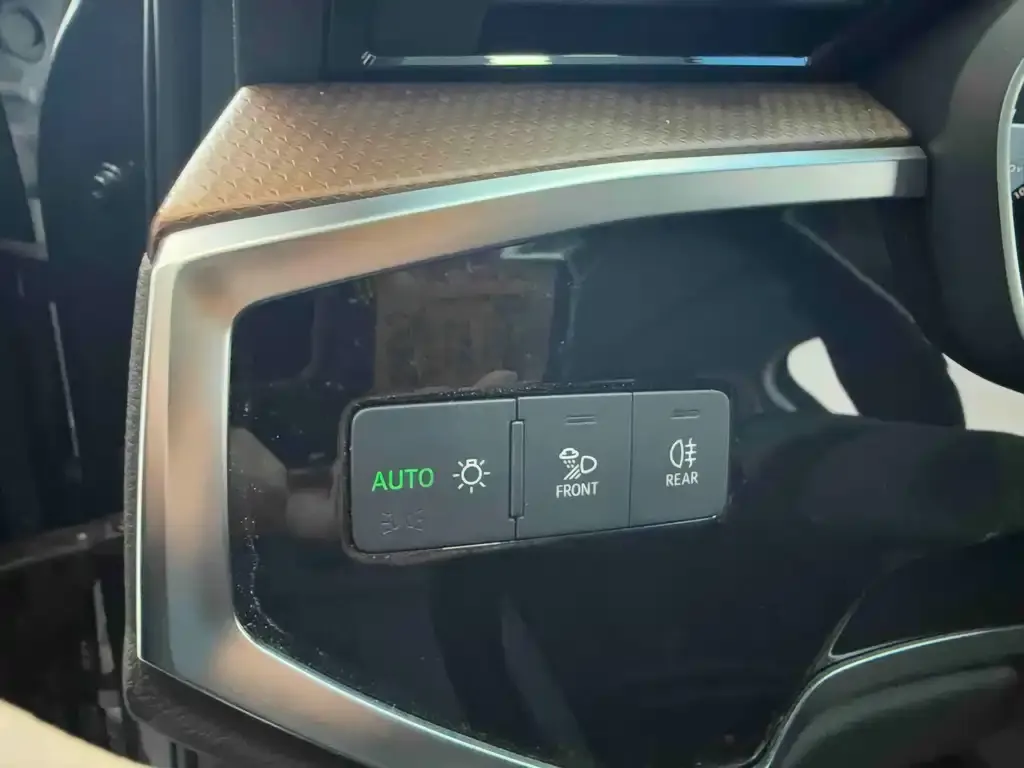 Audi Q3 2022 из CN, фото 8