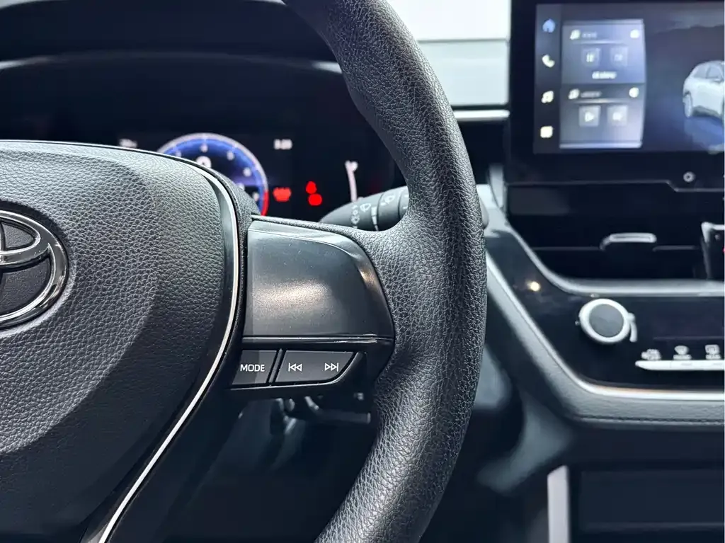 Toyota Frontlander 2024 из CN, фото 3