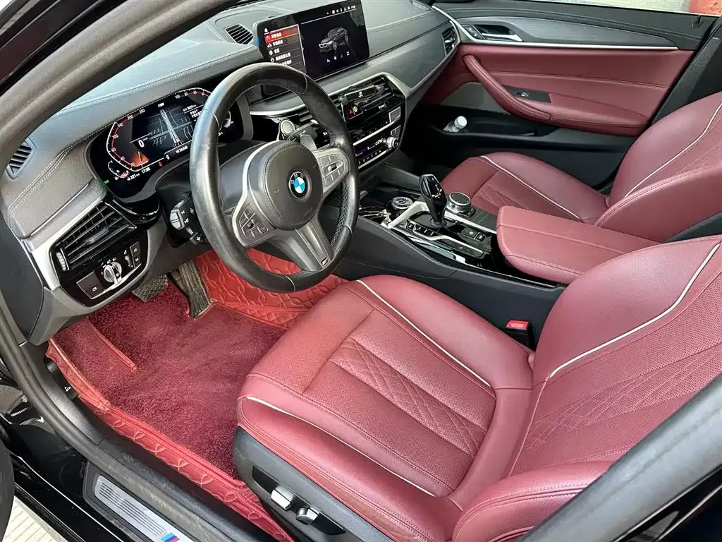 BMW 5 Series — фото 5