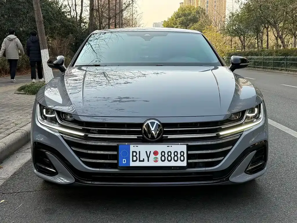 Volkswagen CC — фото 3