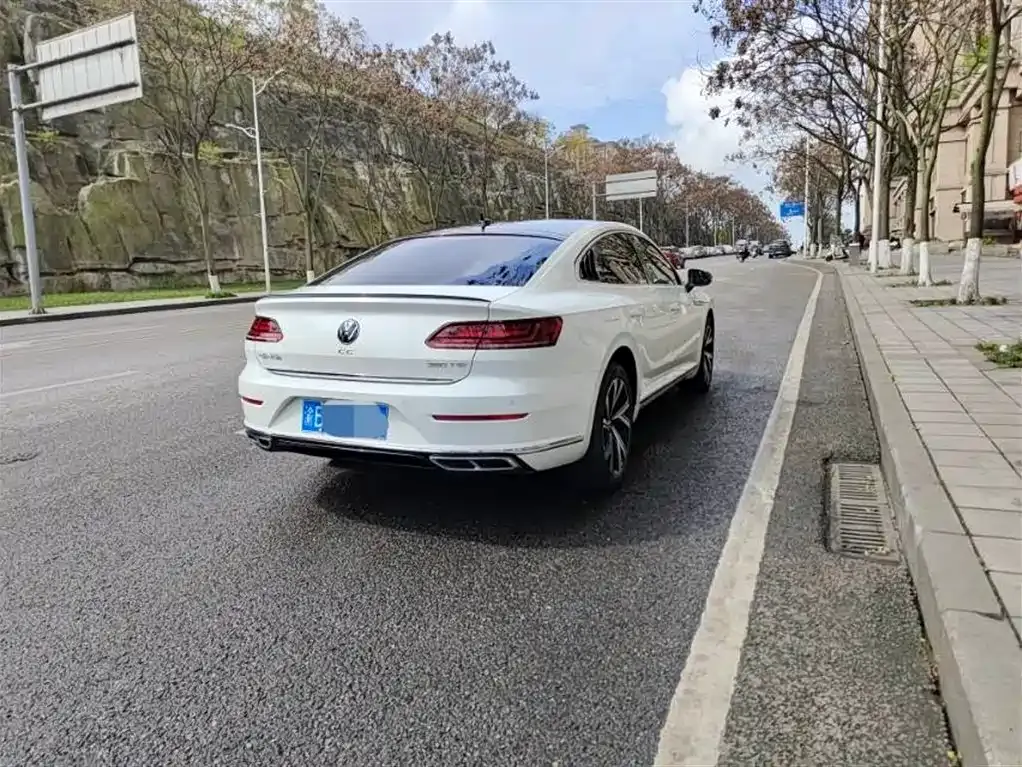 Volkswagen CC 2021 из CN, фото 10