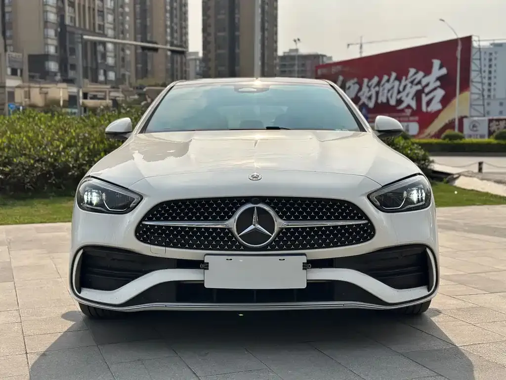 Mercedes-Benz C-Class — фото 10