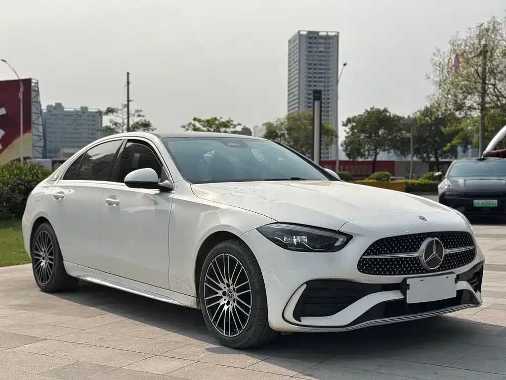 Mercedes-Benz C-Class — фото 6