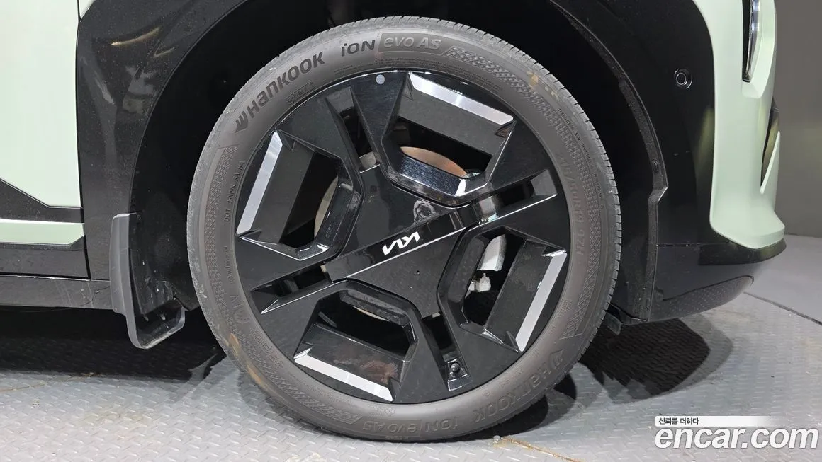 Kia EV3 2025 из KR, фото 7