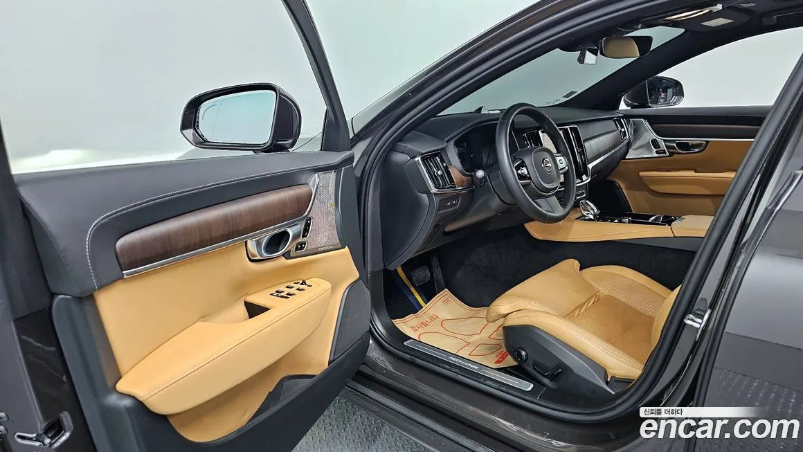 Volvo S90 2023 из KR, фото 10