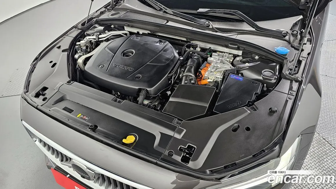 Volvo S90 2023 из KR, фото 9
