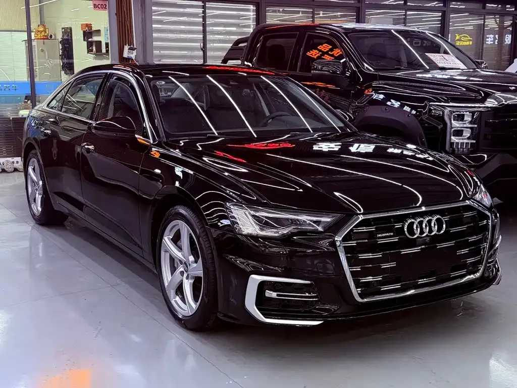 Audi A6L — фото 6