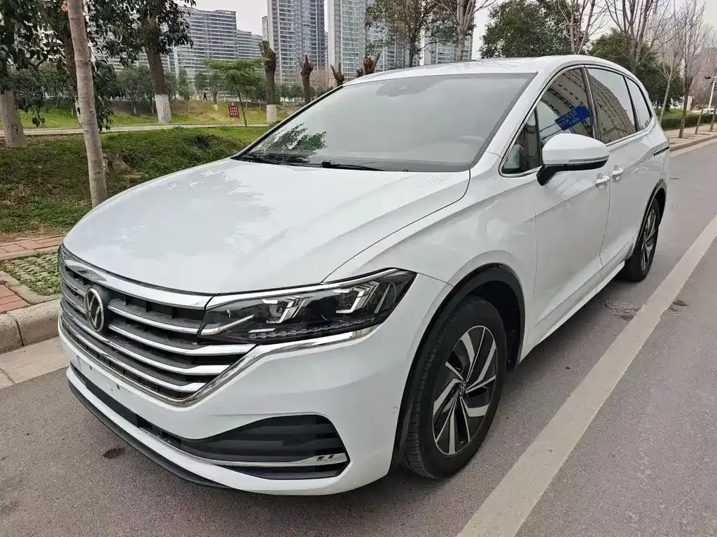 Volkswagen Viloran 2023 из CN, фото 1