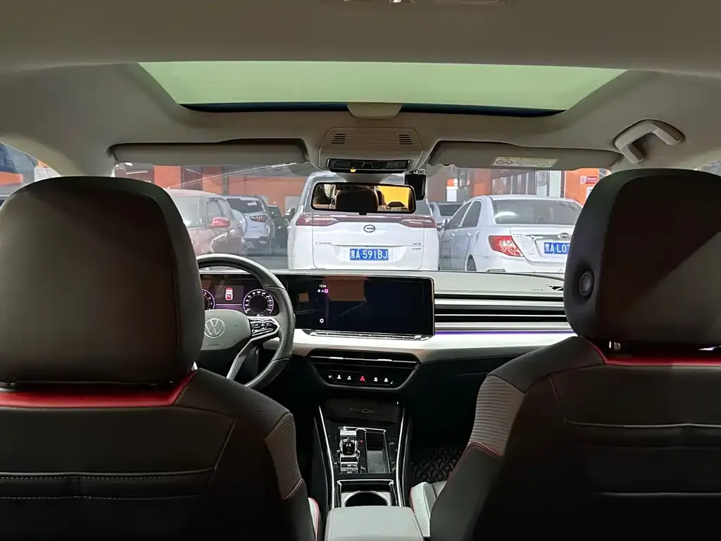 Volkswagen Lamando 2023 из CN, фото 2