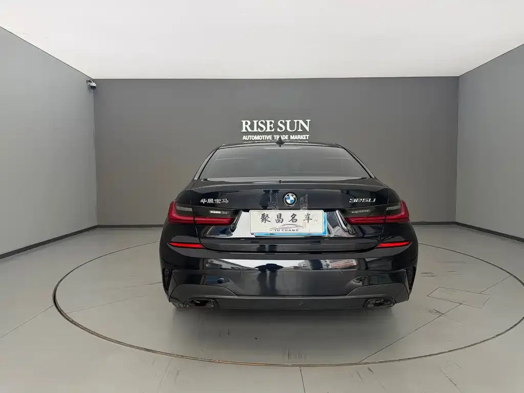 BMW 3 Series 2022 из CN, фото 6