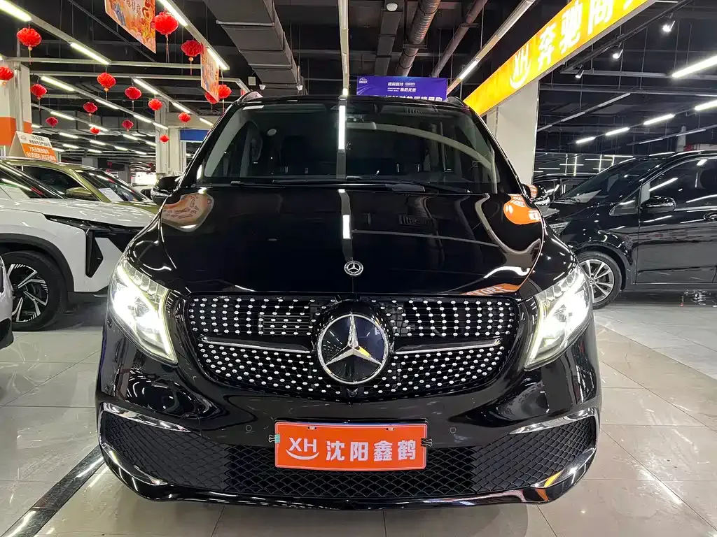 Mercedes-Benz V-Class 2022 из CN, фото 5