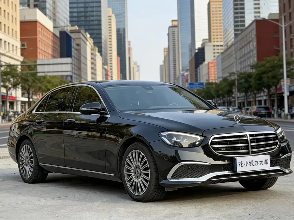 Mercedes-Benz E-Class — фото 9