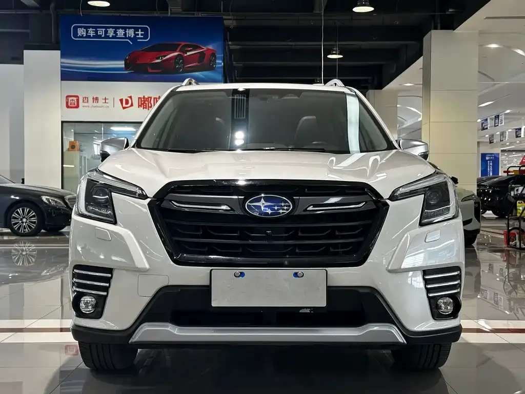 Subaru Forester — фото 4