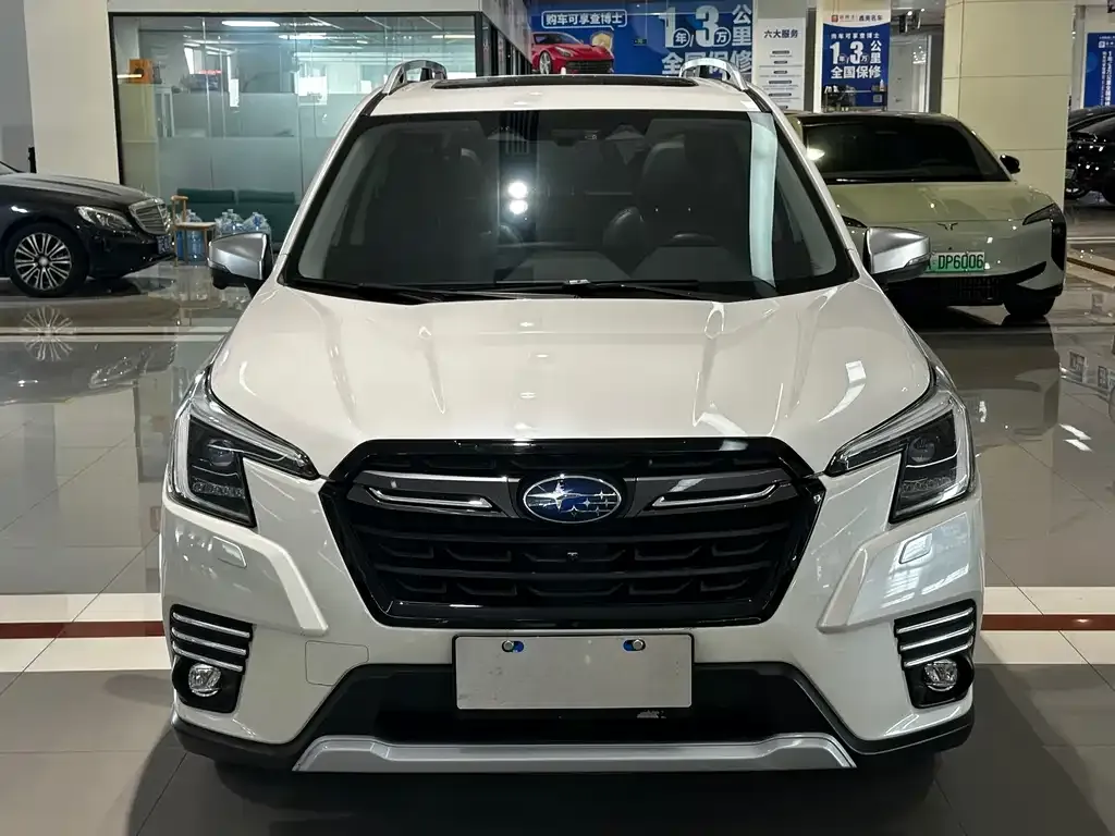 Subaru Forester — фото 10