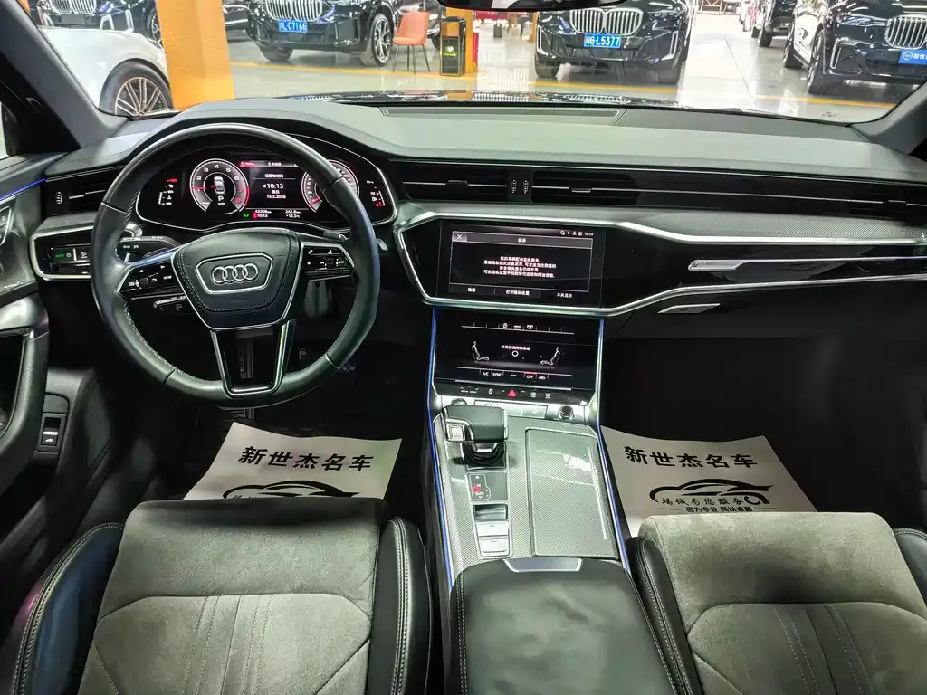 Audi A6L — фото 6
