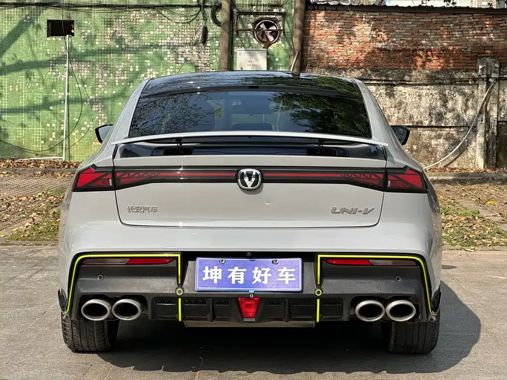 Changan UNI-V 2023 из CN, фото 10