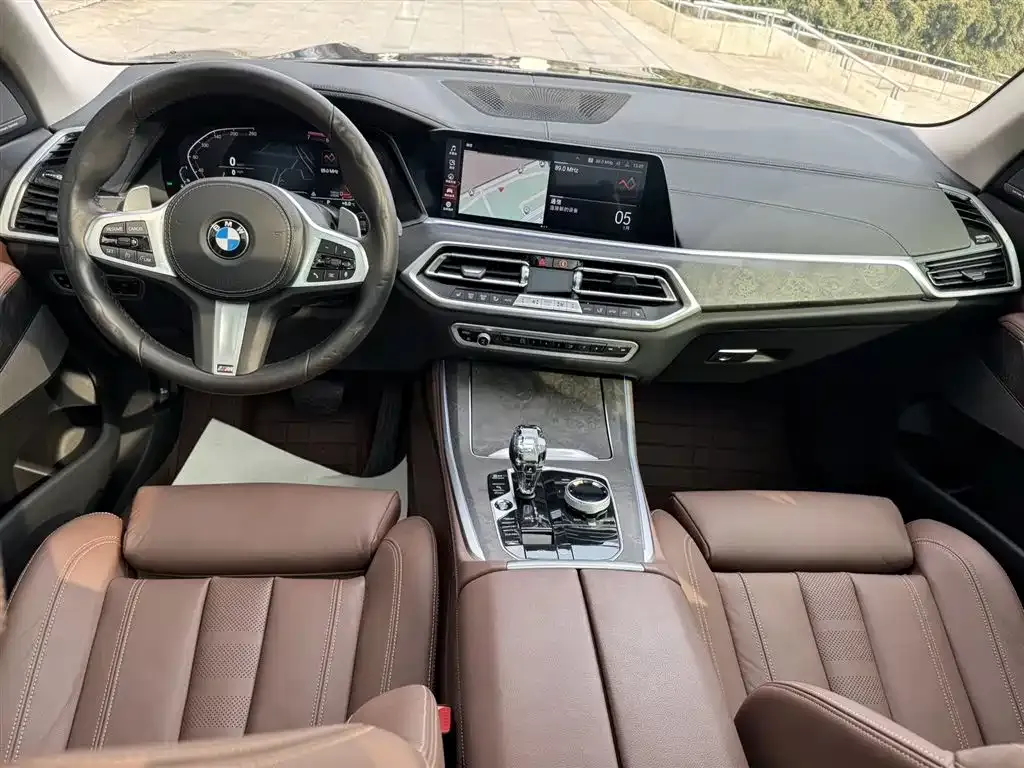 BMW X5 (Import) — фото 2