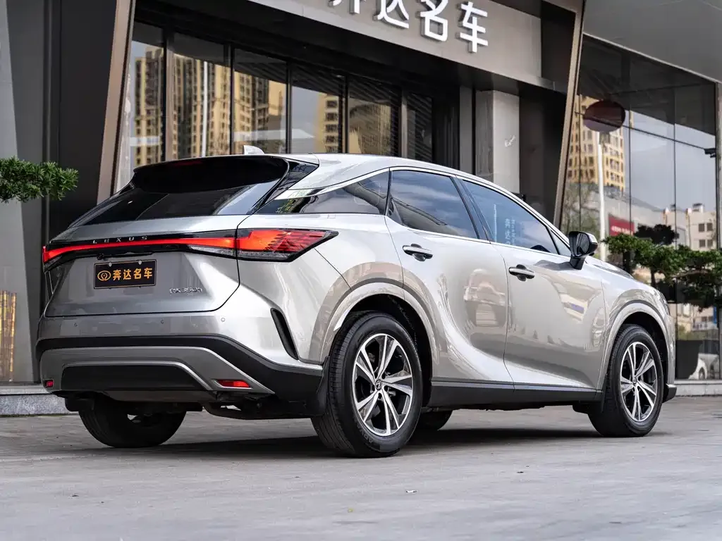 Lexus RX — фото 6