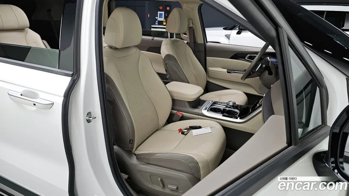 Kia Carnival — фото 2