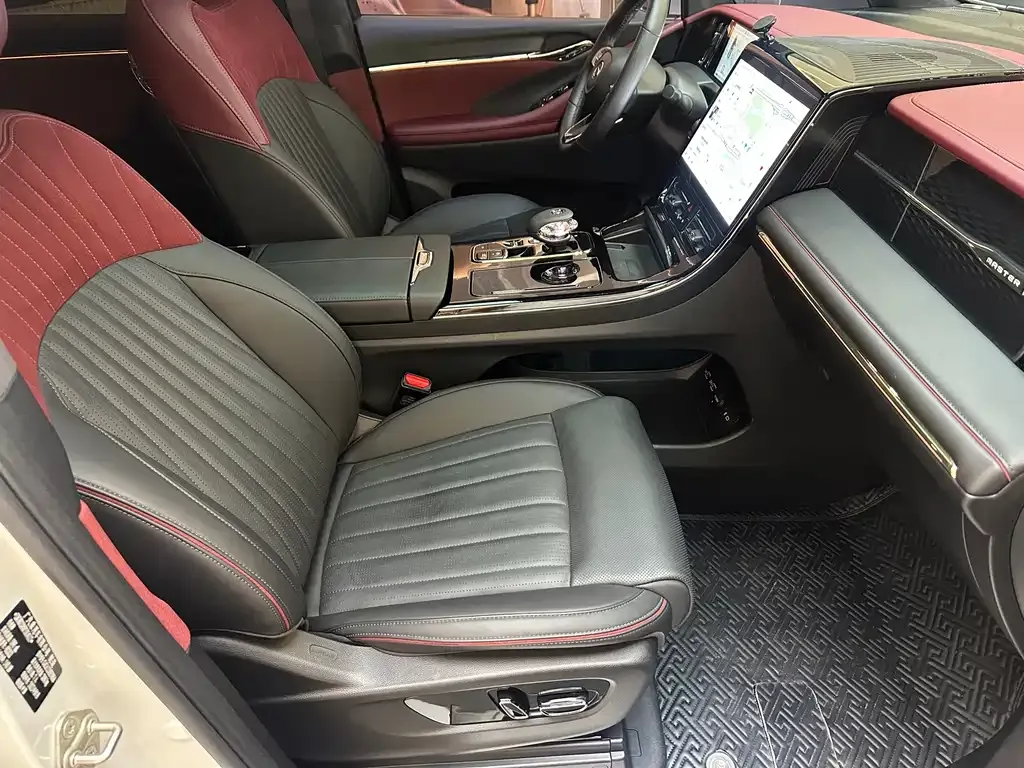 GAC Motor Trumpchi M8 — фото 4