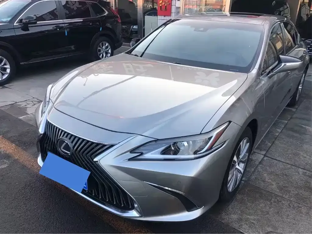 Lexus ES 2021 из CN, фото 1