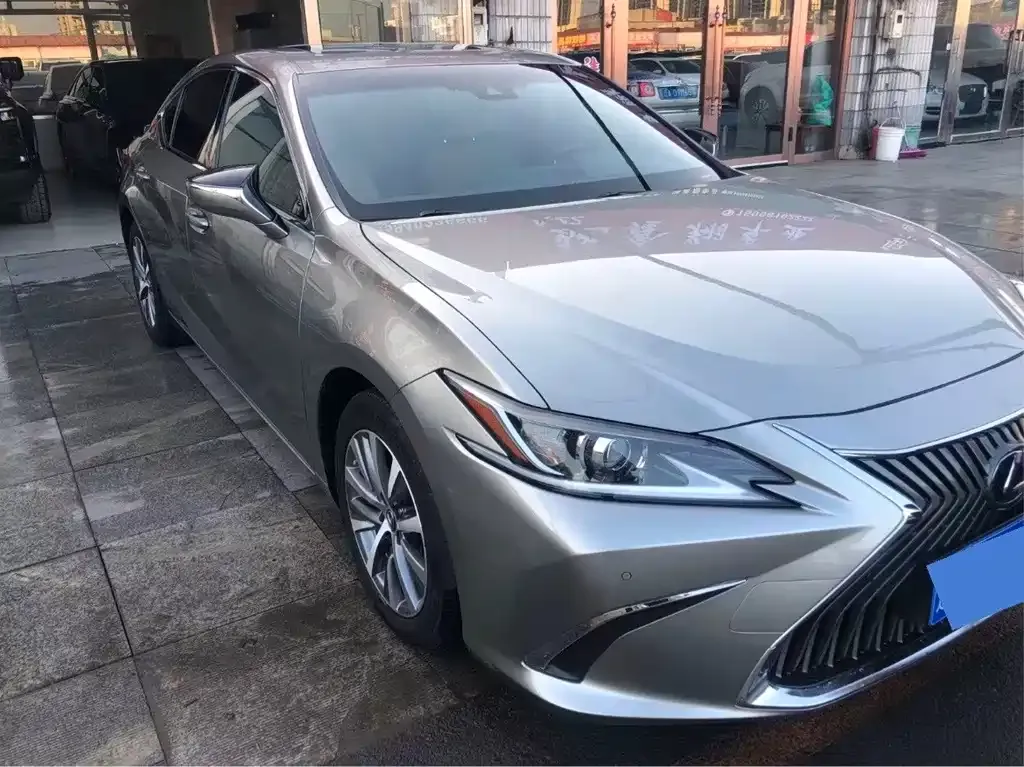 Lexus ES 2021 из CN, фото 7
