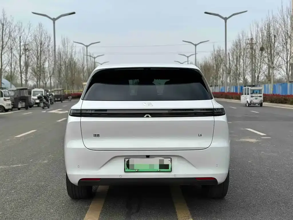 Li Auto L6 2024 из CN, фото 9
