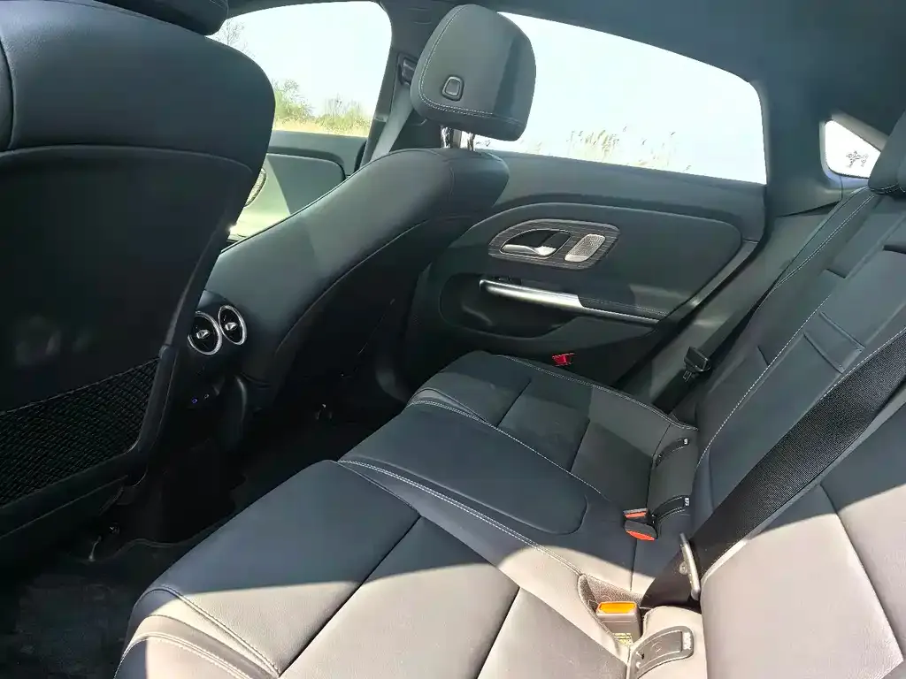 Mercedes-Benz CLA PHEV 2025 из CN, фото 3