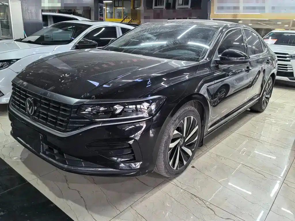 Volkswagen Passat 2022 из CN, фото 1
