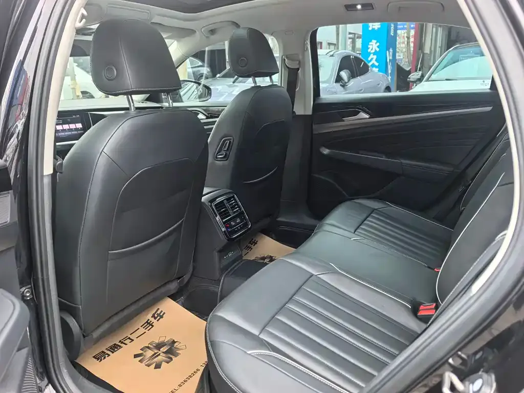 Volkswagen Passat 2021 из CN, фото 5