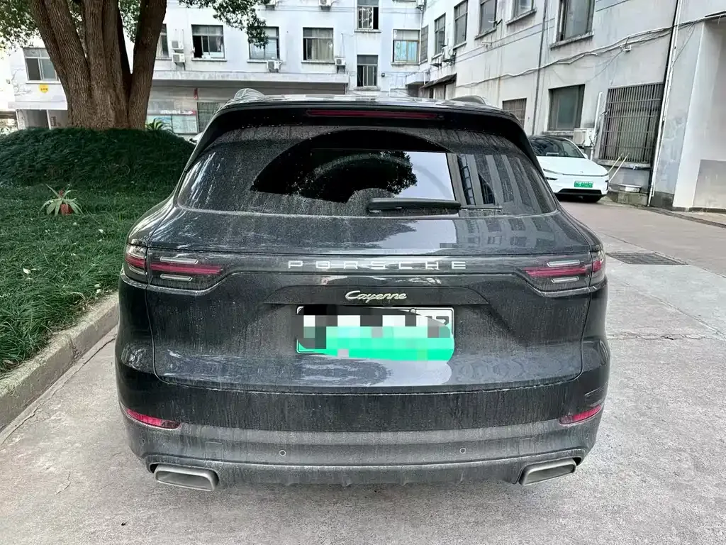 Porsche Cayenne Hybrid — фото 9