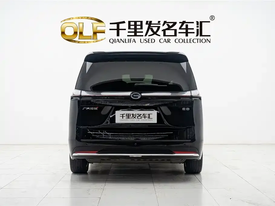 GAC Motor E8 Hybrid — фото 4