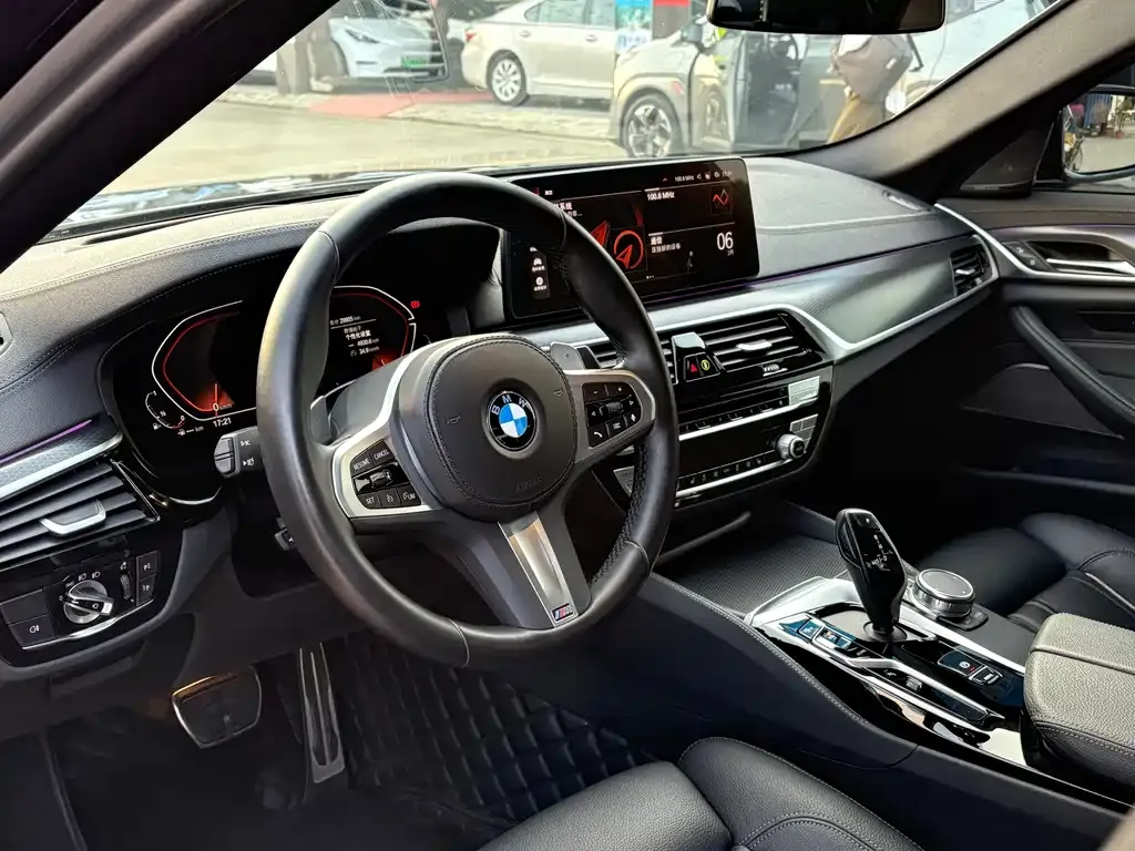 BMW 5 Series (Import) — фото 5